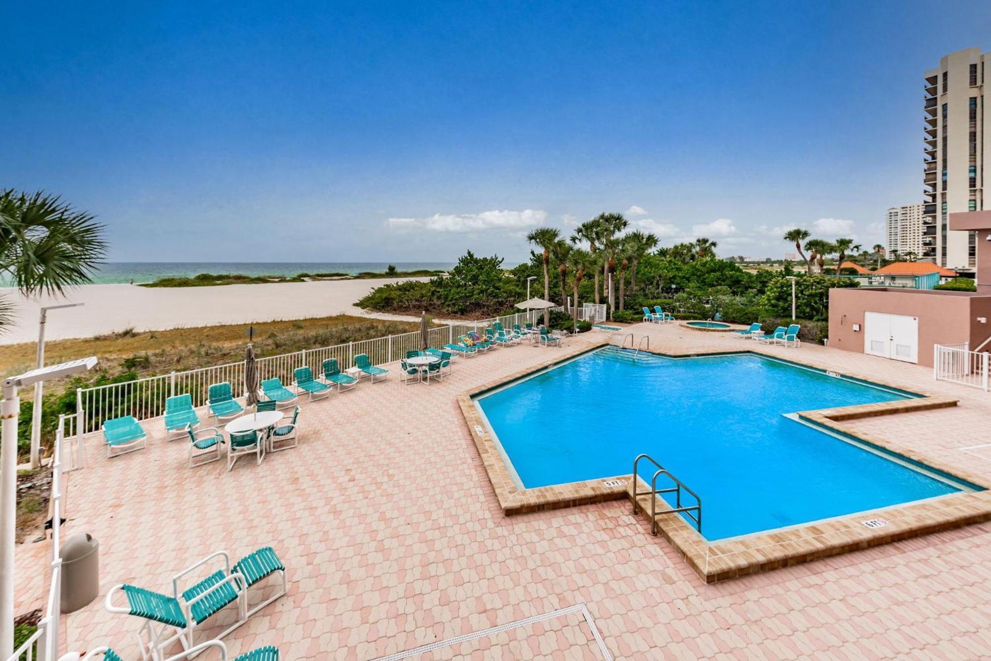 Crescent Beach Club 8C Клеруотер-Бич Экстерьер фото